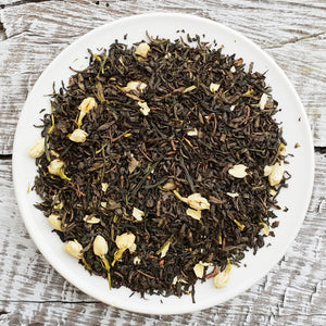 Organic Jasmine Tea leaves infused with jasmine blossom.