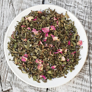Peppermint Lux Organic – loose leaf blend of peppermint leaves, lavender & rose petals – cooling mint-floral infusion – Zee Tea Organic”